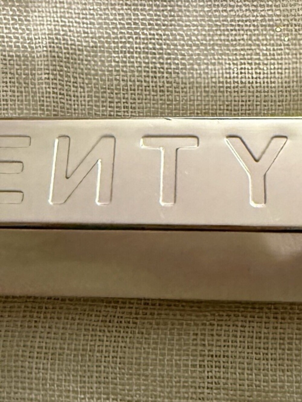 Fenty Beauty Icon Semi-Matte Lipstick Grill Master Metallic Nude Case NEW